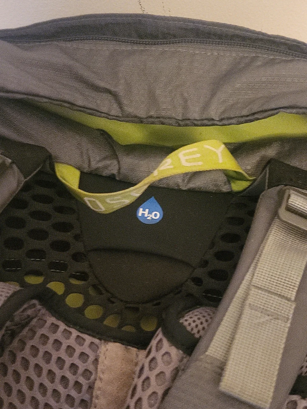 Osprey Atmos AG 65 Backpack
